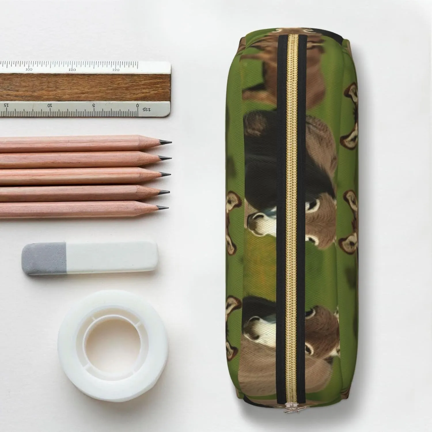 Donkey on green meadow Pencil Case Large Capacity Pencil Pouch Aesthetic Pen Bag Leather Makeup Bag for Women Men Travel Toiletry Bags Zipper Cosmetic Bag Wide-open Coin Pouch Purse