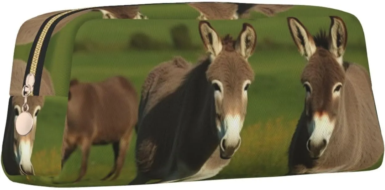Donkey on green meadow Pencil Case Large Capacity Pencil Pouch Aesthetic Pen Bag Leather Makeup Bag for Women Men Travel Toiletry Bags Zipper Cosmetic Bag Wide-open Coin Pouch Purse