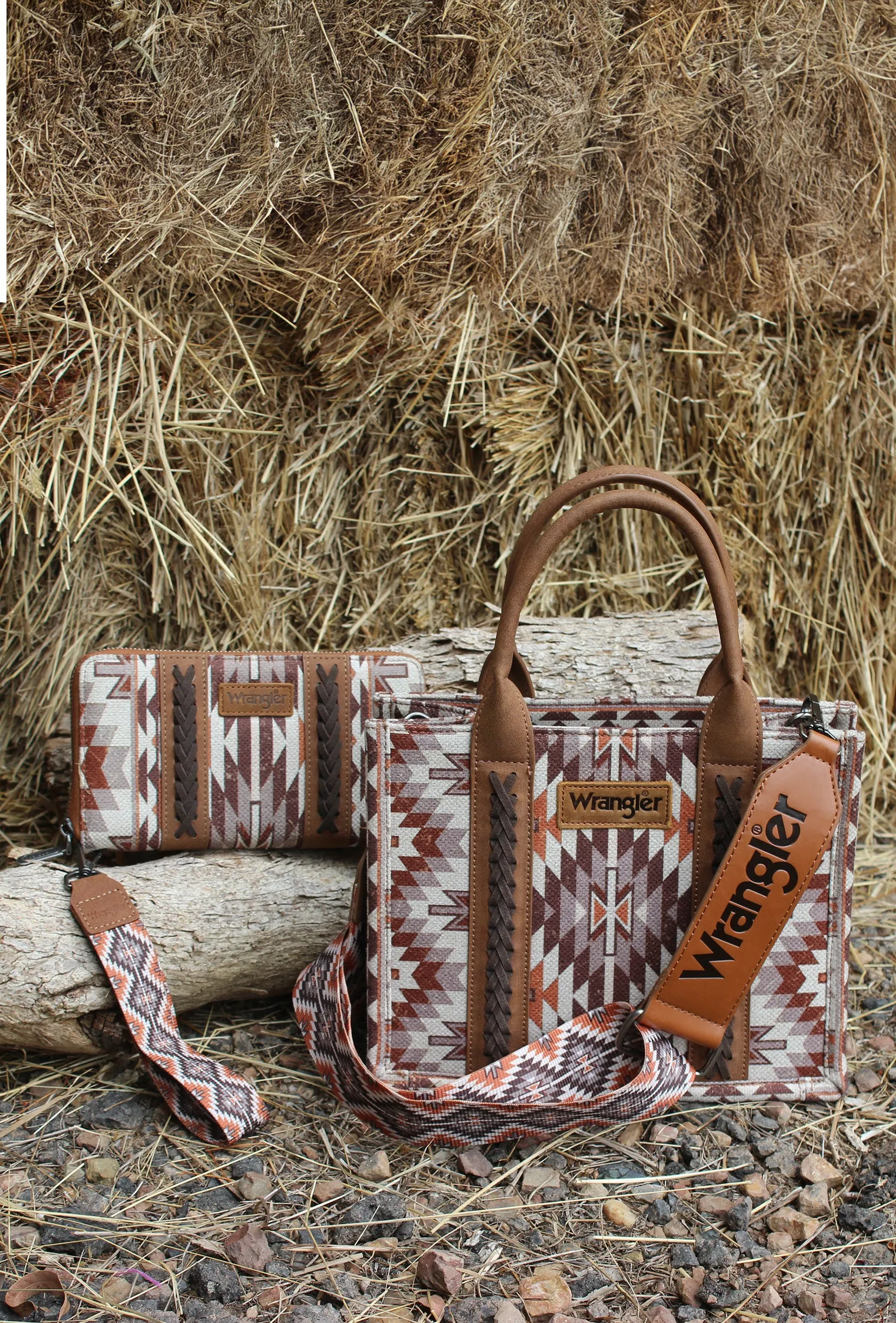 Wrangler Phoenix Crossbody Bag
